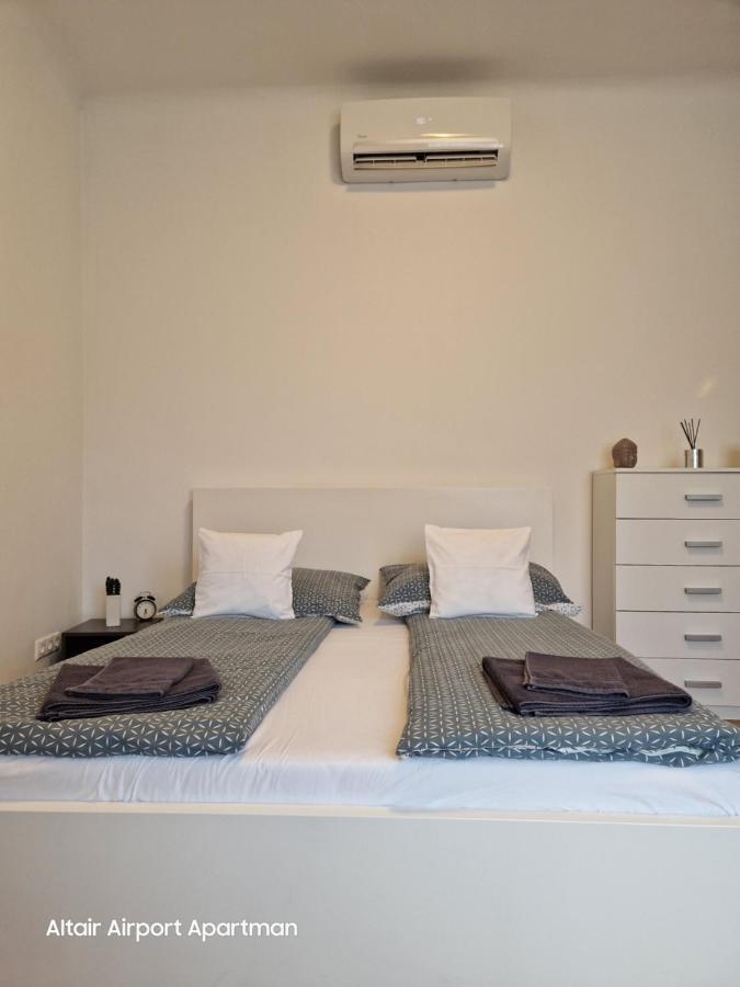 Altair Airport Apartman Vecsés Exteriör bild