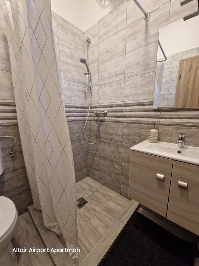 Altair Airport Apartman Vecsés Exteriör bild