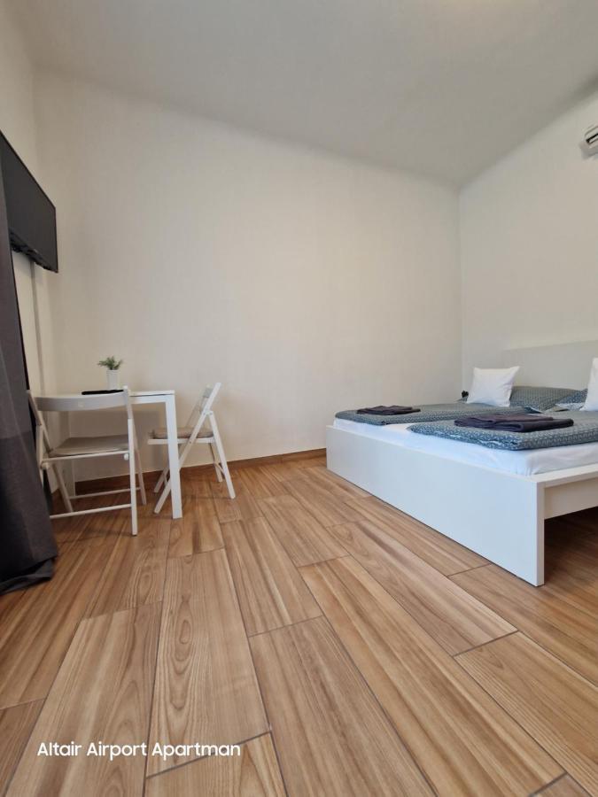 Altair Airport Apartman Vecsés Exteriör bild