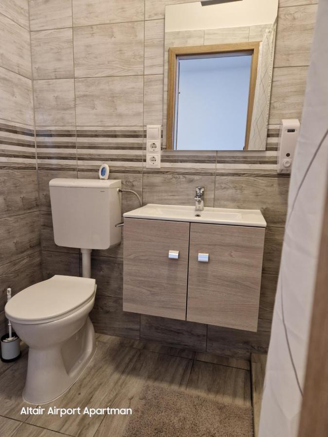 Altair Airport Apartman Vecsés Exteriör bild