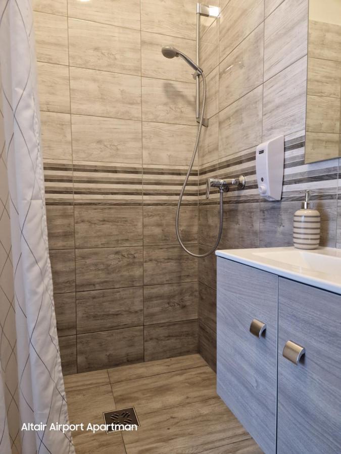 Altair Airport Apartman Vecsés Exteriör bild