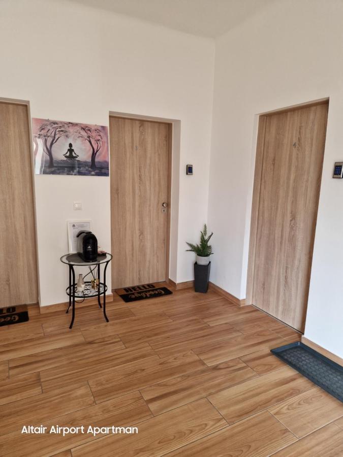 Altair Airport Apartman Vecsés Exteriör bild